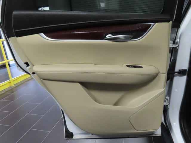 used 2018 Cadillac XT5 car, priced at $18,999