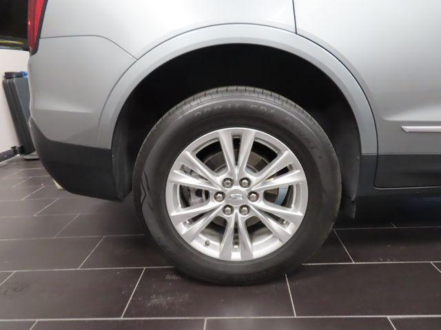 used 2023 Cadillac XT5 car, priced at $21,444