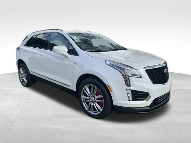 new 2025 Cadillac XT5 car, priced at $60,414