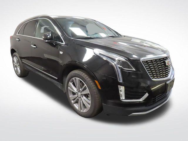 used 2025 Cadillac XT5 car, priced at $40,698