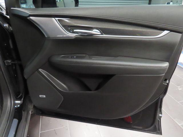 used 2022 Cadillac XT6 car, priced at $34,080