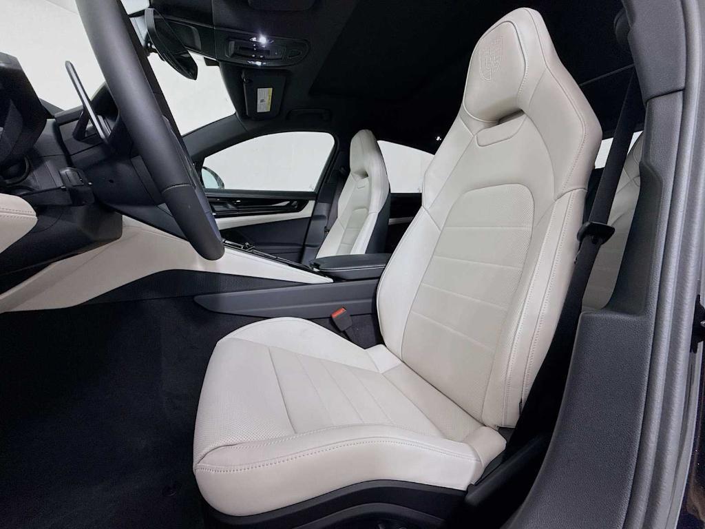 new 2025 Porsche Panamera car, priced at $140,895