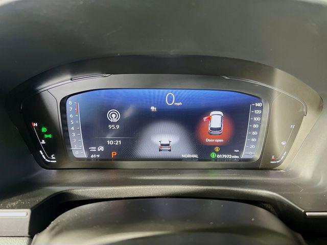 used 2025 Honda Pilot car, priced at $46,392