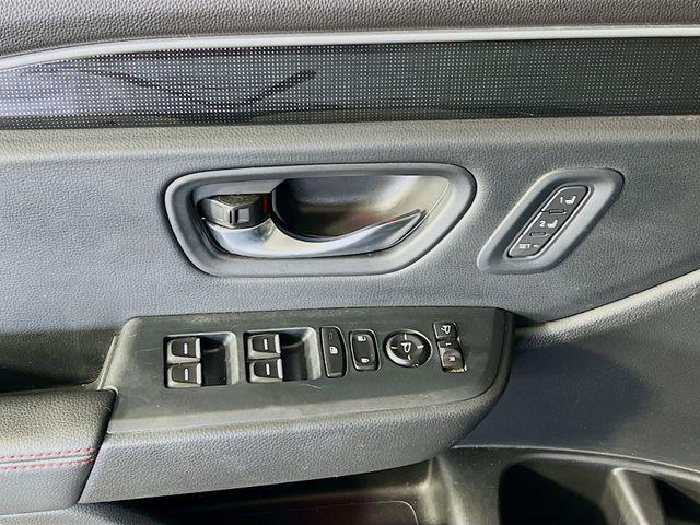 used 2025 Honda Pilot car, priced at $46,392