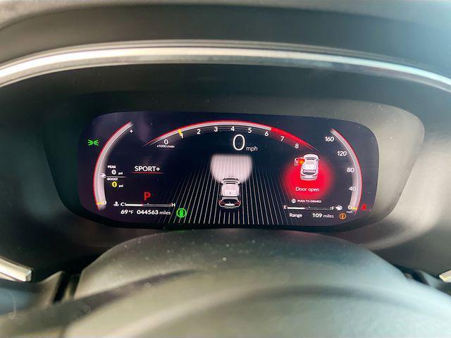 used 2022 Acura MDX car, priced at $41,451