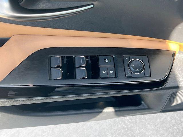 used 2023 Lexus ES 350 car, priced at $32,451