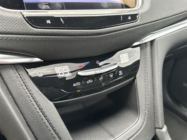 used 2024 Cadillac XT5 car, priced at $40,255