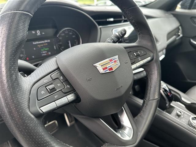 used 2022 Cadillac XT4 car, priced at $31,255
