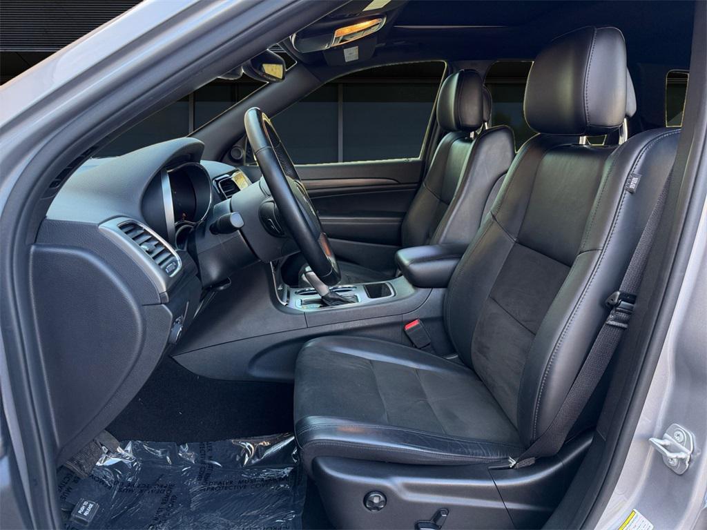 used 2020 Jeep Grand Cherokee car, priced at $22,902