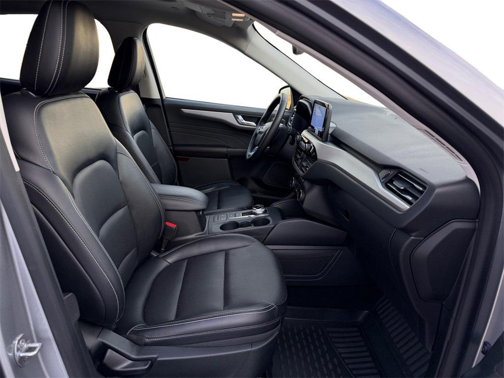 used 2022 Ford Escape car, priced at $19,176