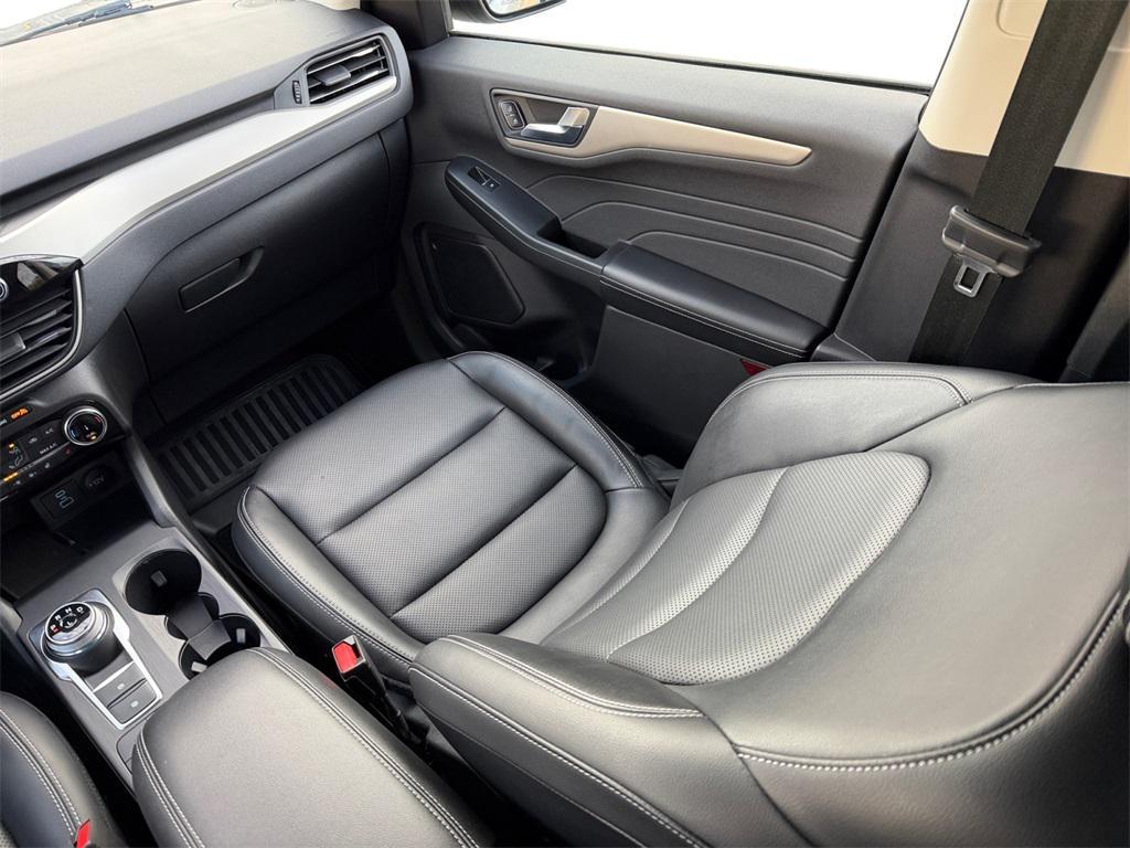 used 2022 Ford Escape car, priced at $19,176