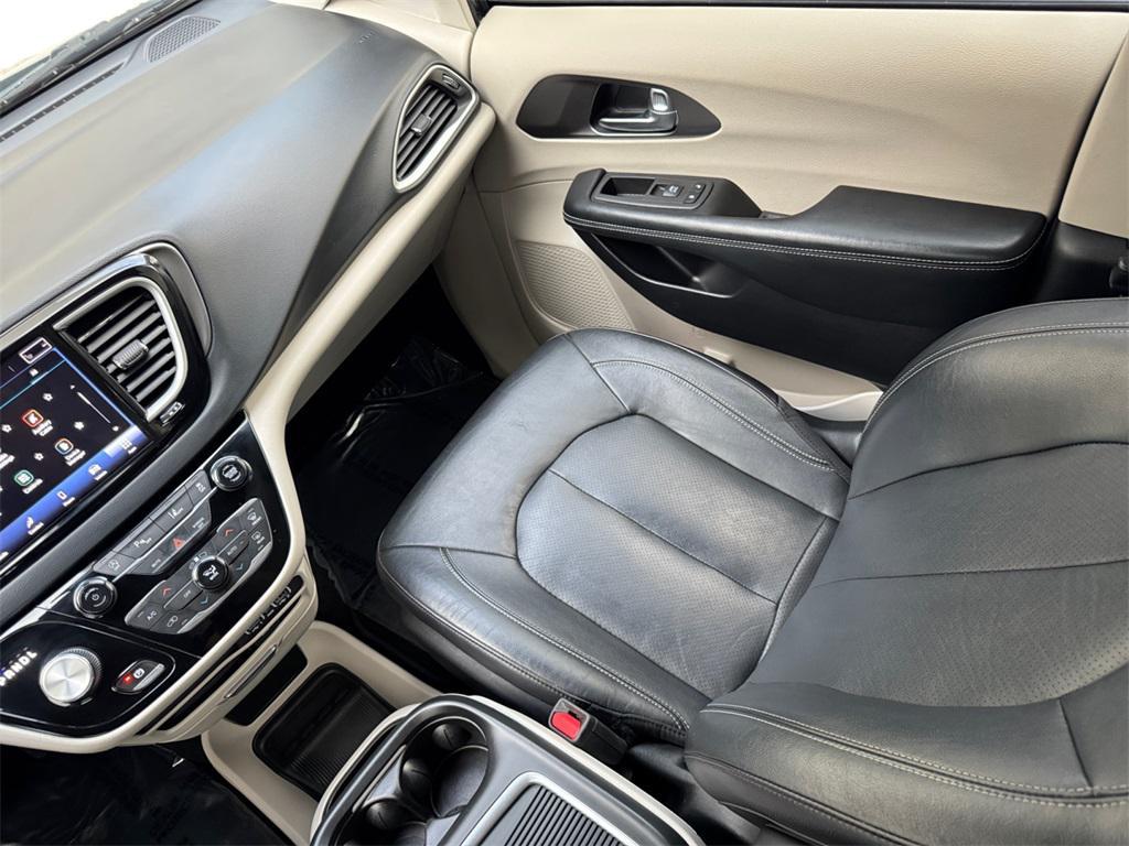 used 2022 Chrysler Pacifica car, priced at $18,473