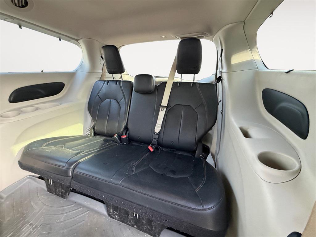 used 2019 Chrysler Pacifica car