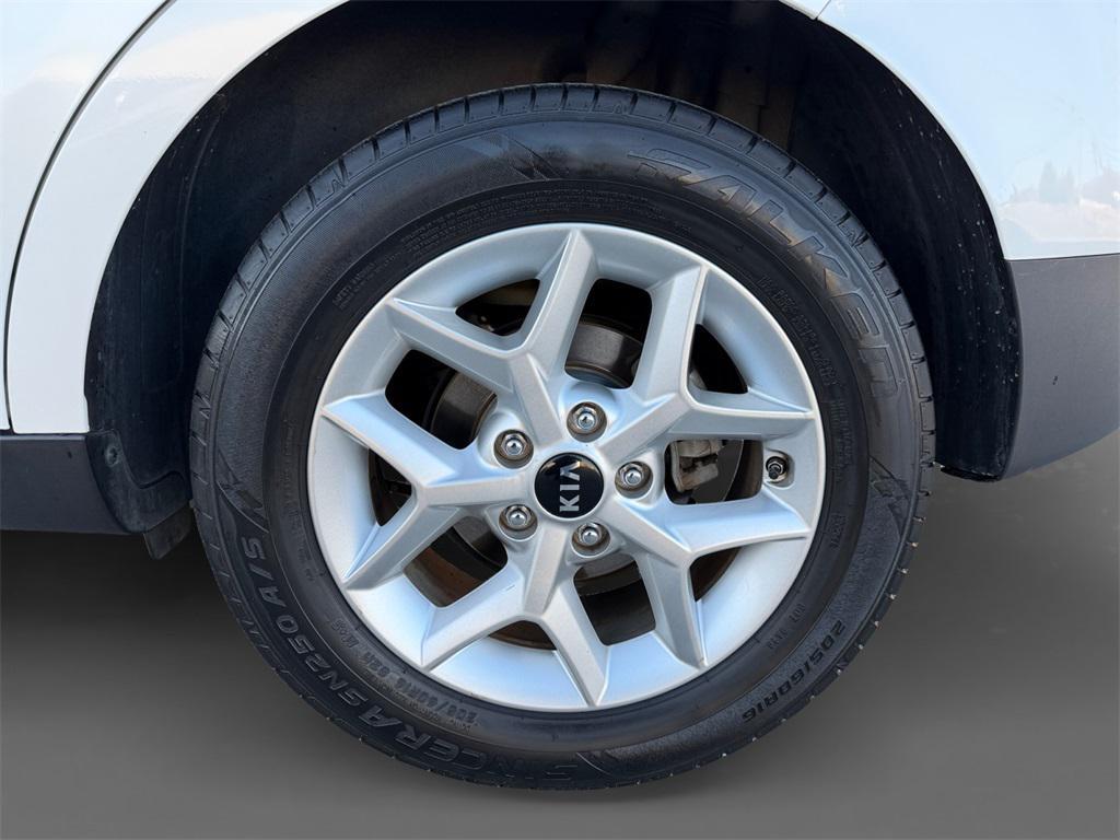 used 2020 Kia Soul car, priced at $12,998