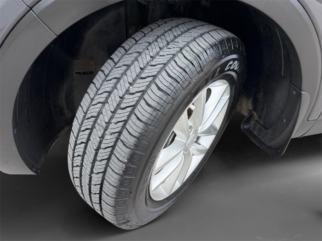 used 2017 Kia Sorento car, priced at $10,974