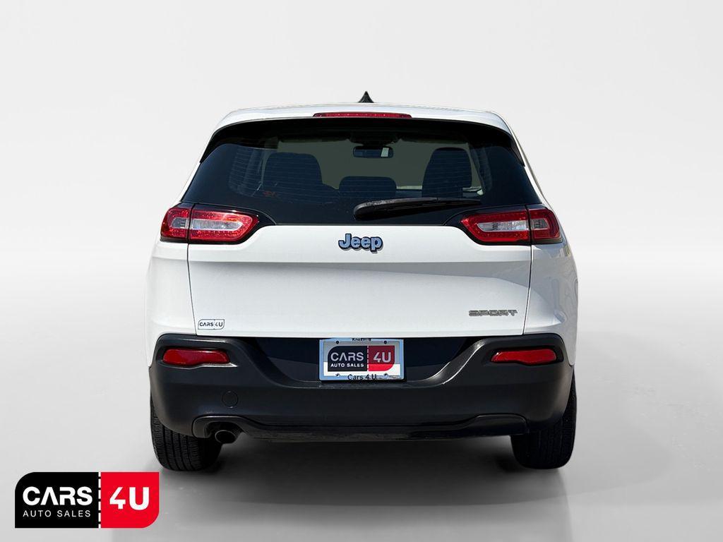 used 2015 Jeep Cherokee car, priced at $4,495