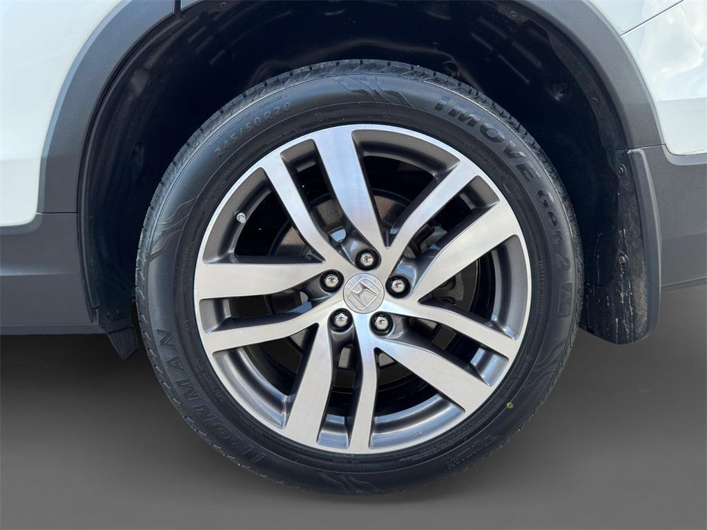 used 2018 Honda Pilot car, priced at $21,069