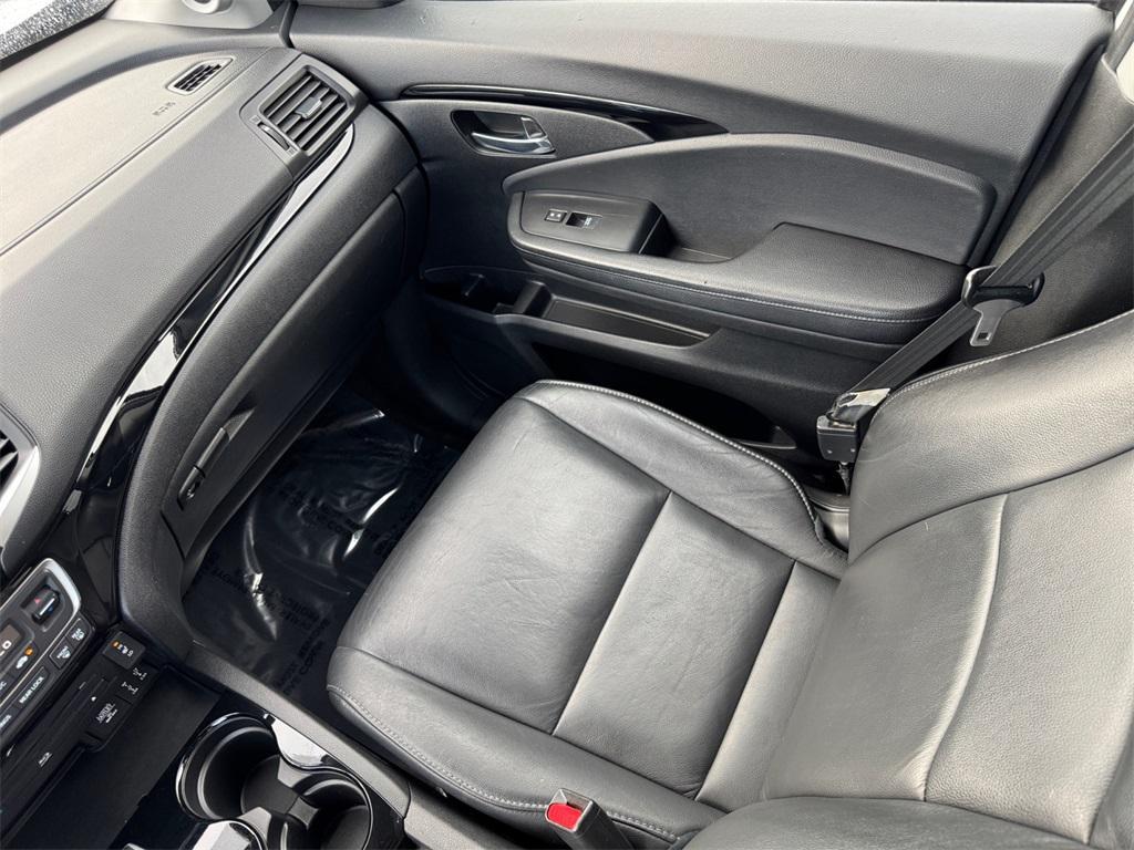 used 2018 Honda Pilot car, priced at $21,069