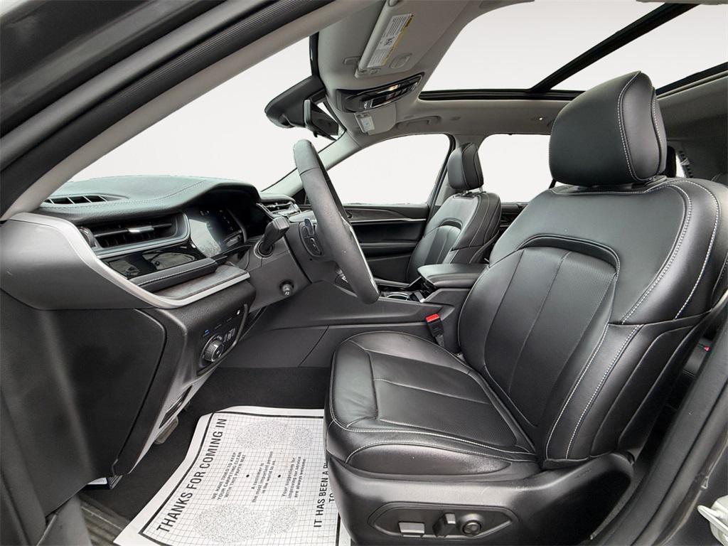 used 2023 Jeep Grand Cherokee 4xe car, priced at $28,698