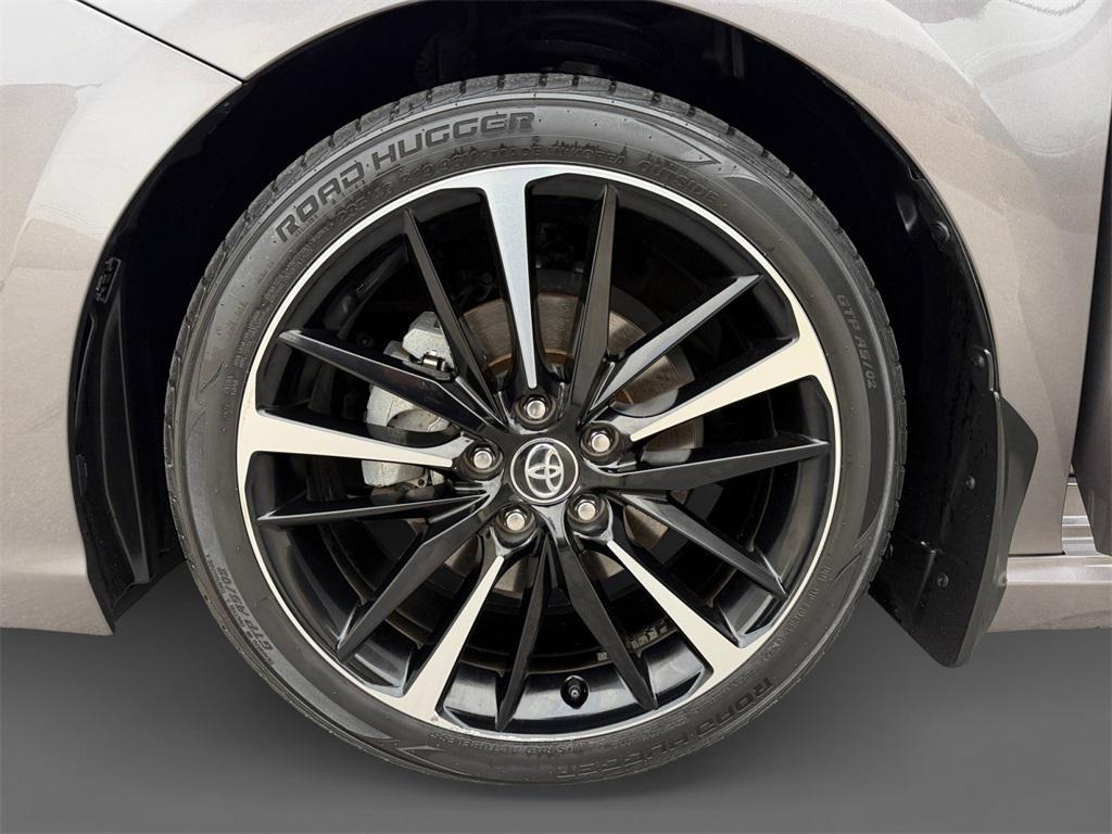 used 2020 Toyota Camry car, priced at $23,037