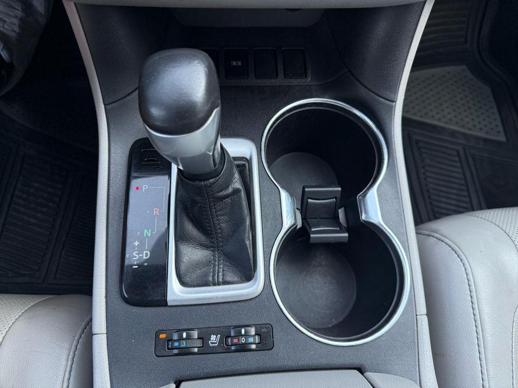 used 2014 Toyota Highlander car, priced at $14,900