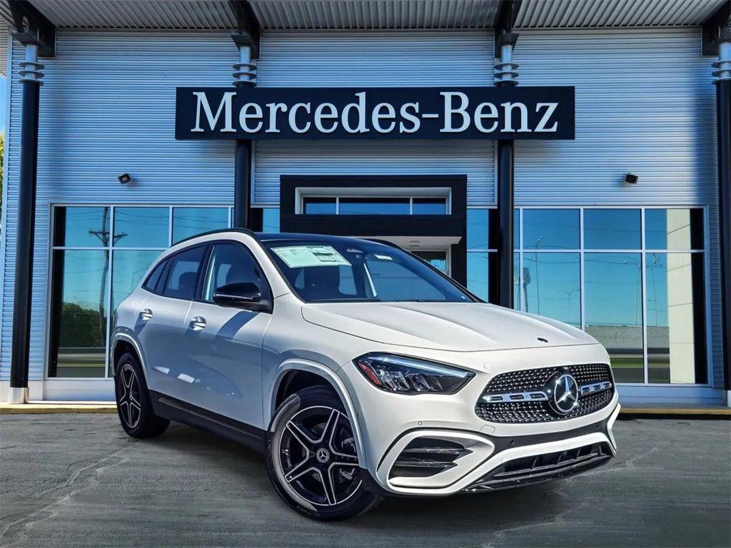 new 2025 Mercedes-Benz GLA 250 car, priced at $44,250