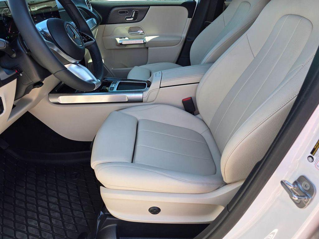 used 2025 Mercedes-Benz GLB 250 car, priced at $36,468