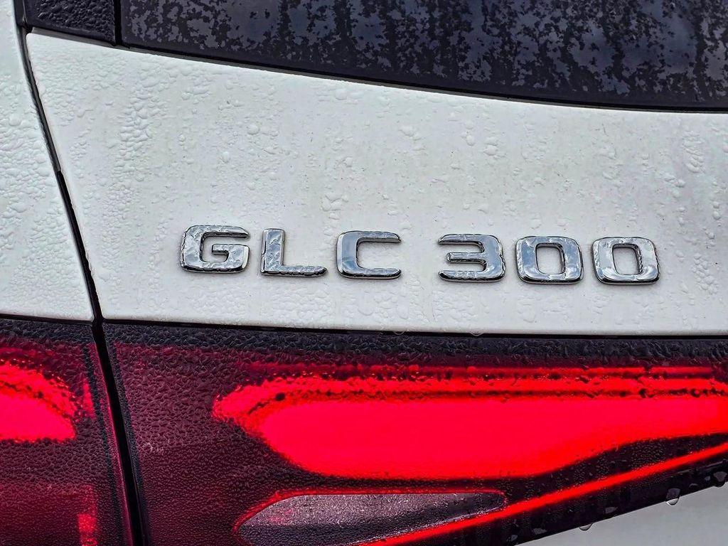 new 2026 Mercedes-Benz GLC 300 car, priced at $59,470