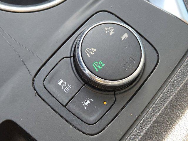 used 2019 Chevrolet Traverse car, priced at $13,494