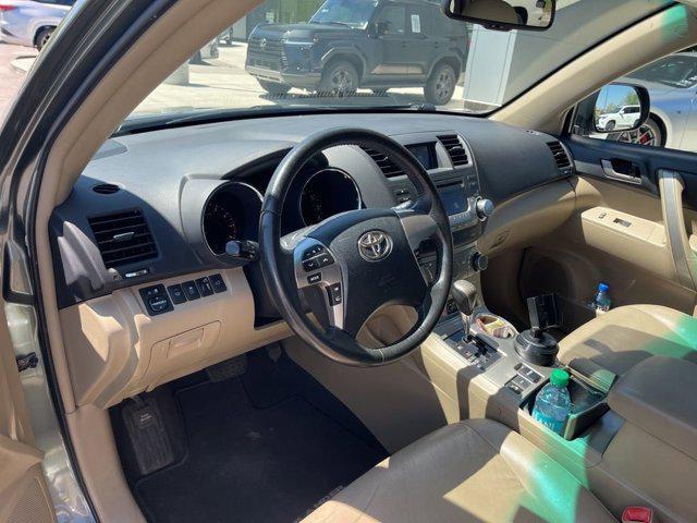 used 2011 Toyota Highlander car, priced at $11,988
