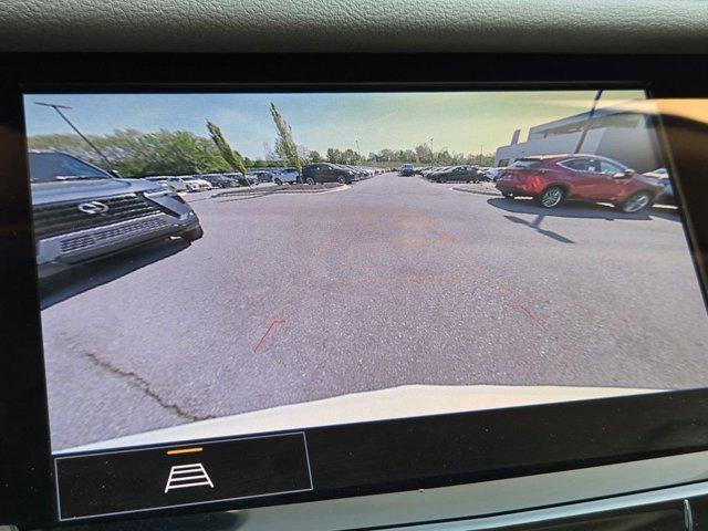 used 2022 Cadillac XT6 car, priced at $31,481