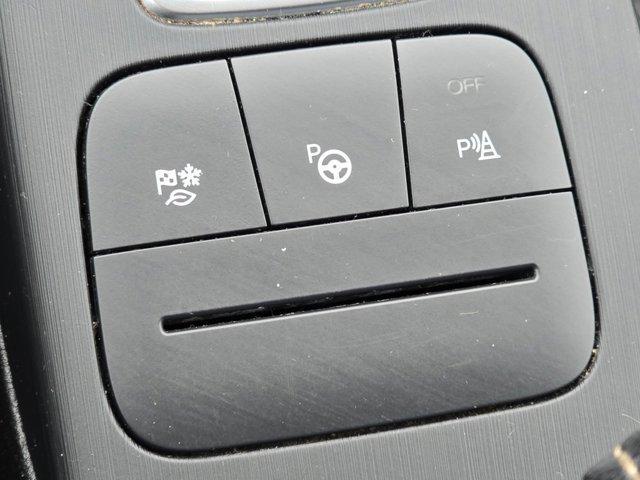 used 2022 Ford Escape car, priced at $13,978