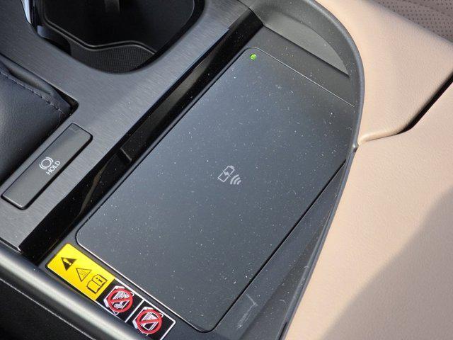 new 2025 Lexus ES 350 car, priced at $52,102