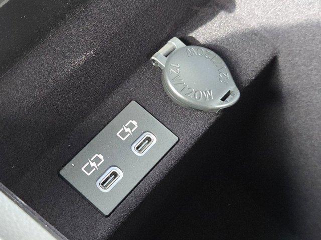 new 2025 Lexus ES 350 car, priced at $52,102