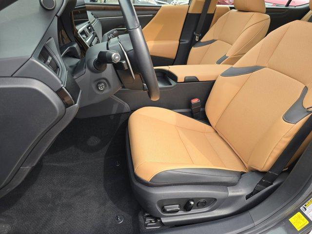 used 2025 Lexus ES 350 car, priced at $45,208