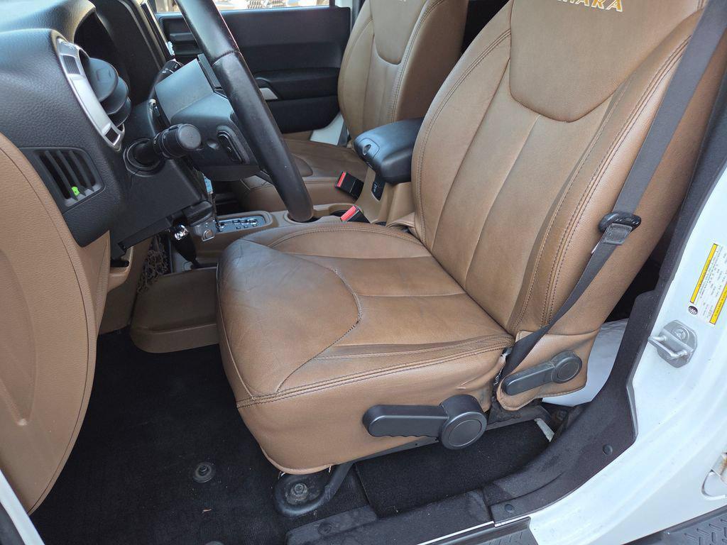 used 2014 Jeep Wrangler Unlimited car, priced at $15,596