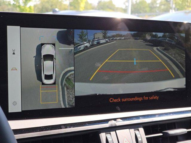 new 2025 Lexus ES 350 car, priced at $52,033