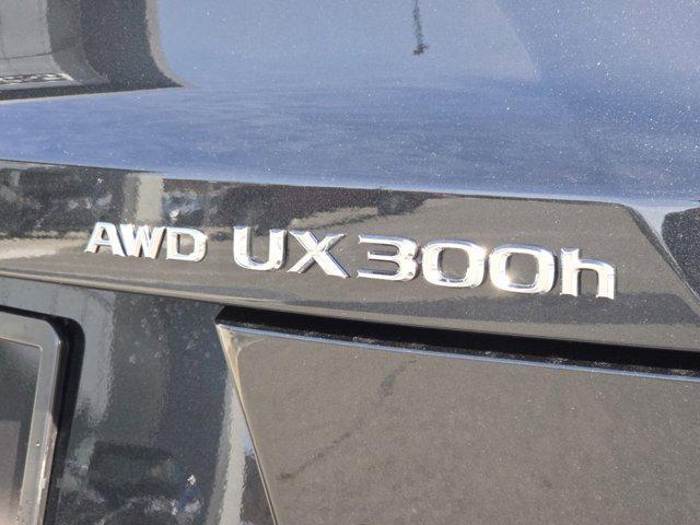 new 2025 Lexus UX 300h car, priced at $43,760