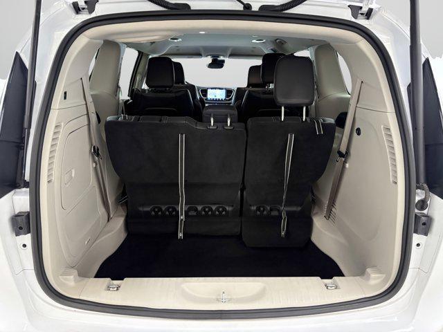 used 2022 Chrysler Pacifica Hybrid car, priced at $27,995