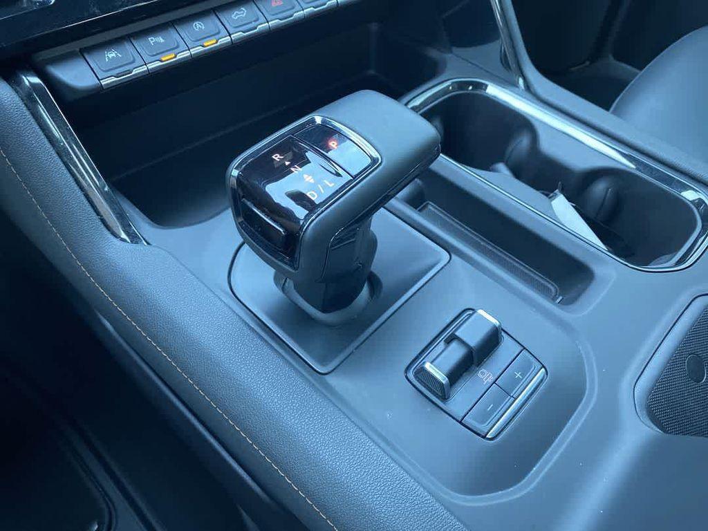 used 2024 GMC Sierra 1500 car, priced at $49,952