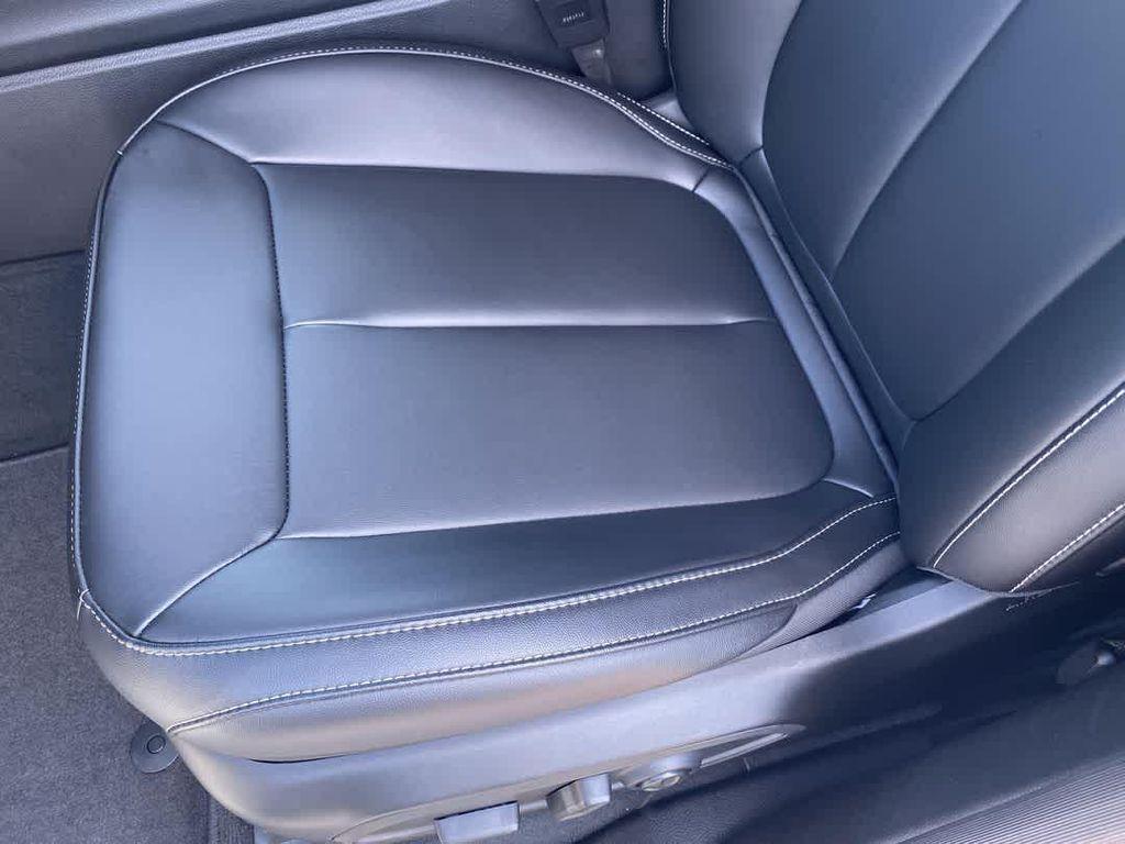 new 2025 Jeep Grand Cherokee car, priced at $51,695