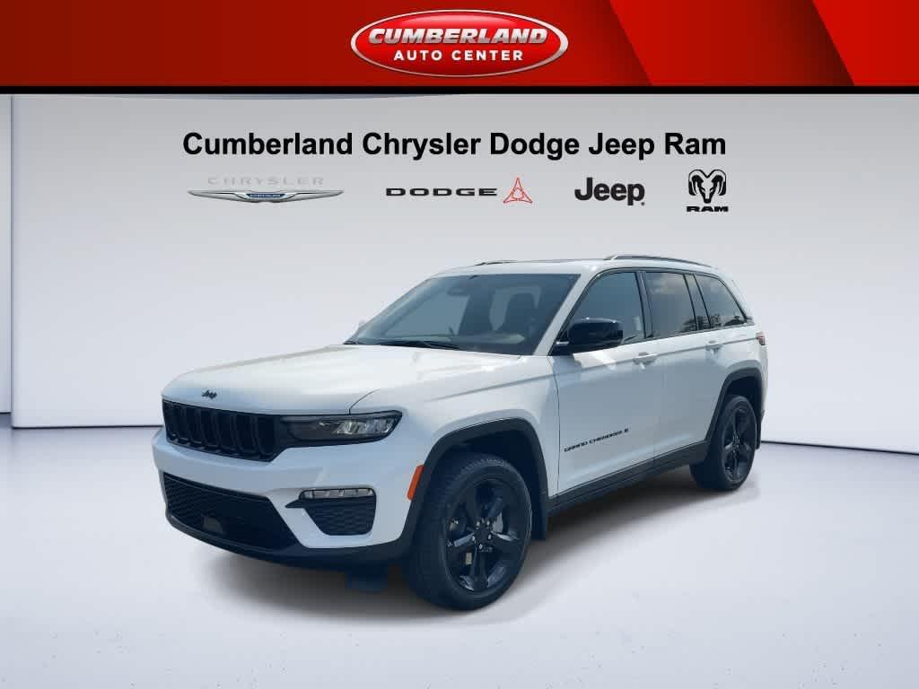 new 2025 Jeep Grand Cherokee car, priced at $51,695