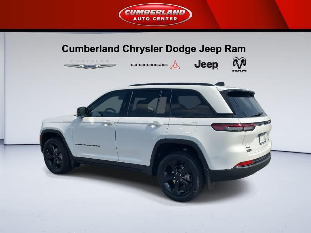 new 2025 Jeep Grand Cherokee car, priced at $51,695