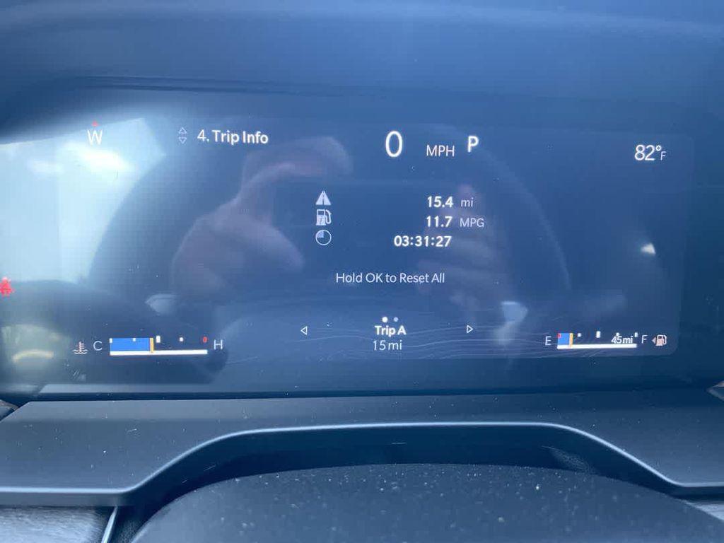 new 2025 Jeep Grand Cherokee car, priced at $51,695