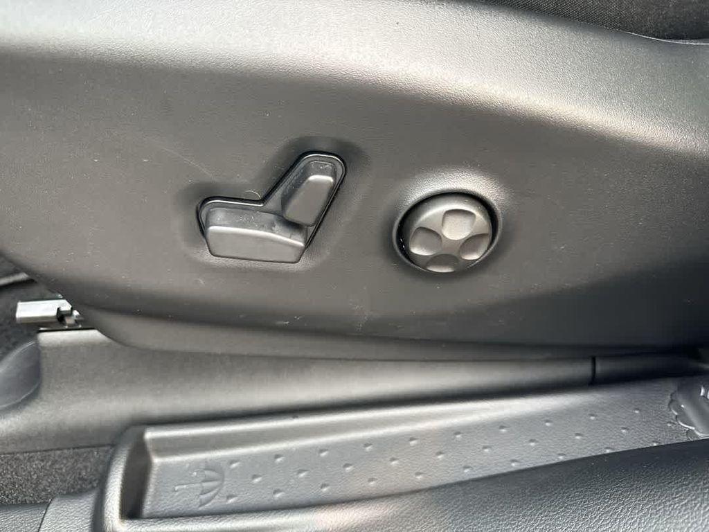 new 2026 Chrysler Pacifica car, priced at $52,953