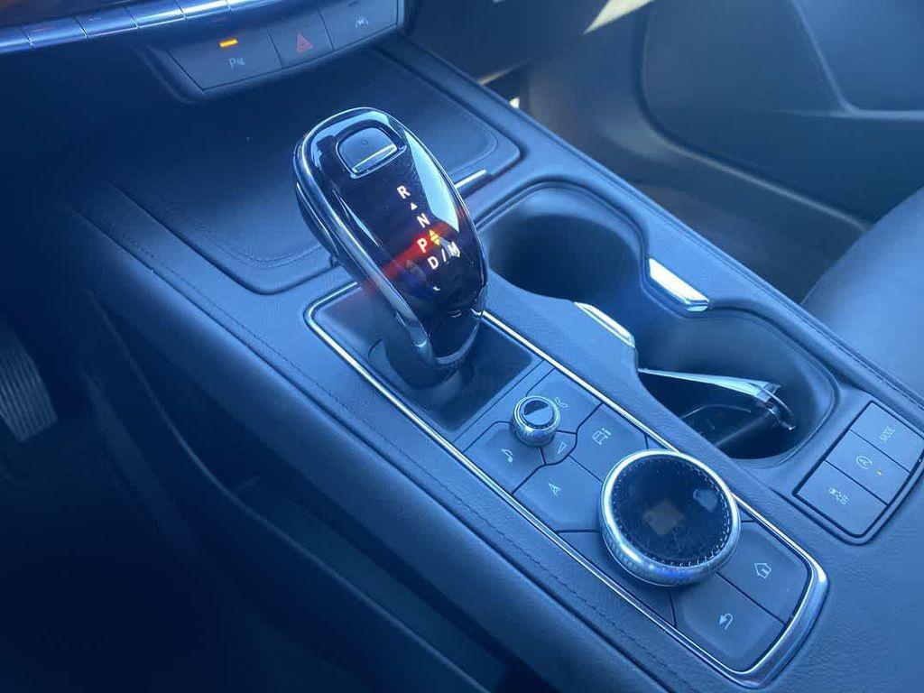 used 2024 Cadillac XT4 car, priced at $27,579