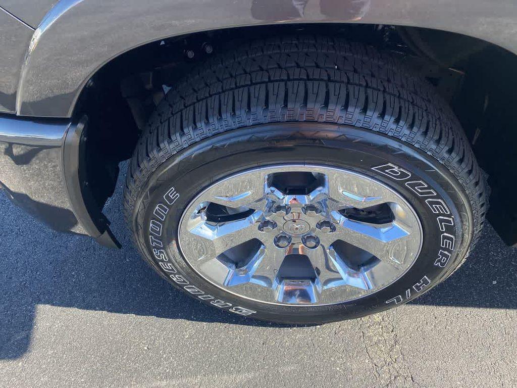 new 2026 Ram 1500 car, priced at $61,261