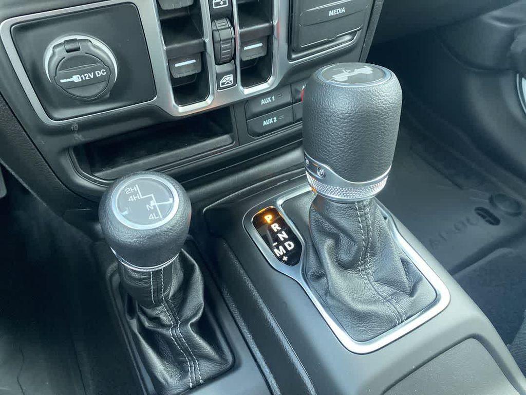 new 2025 Jeep Wrangler car, priced at $53,231