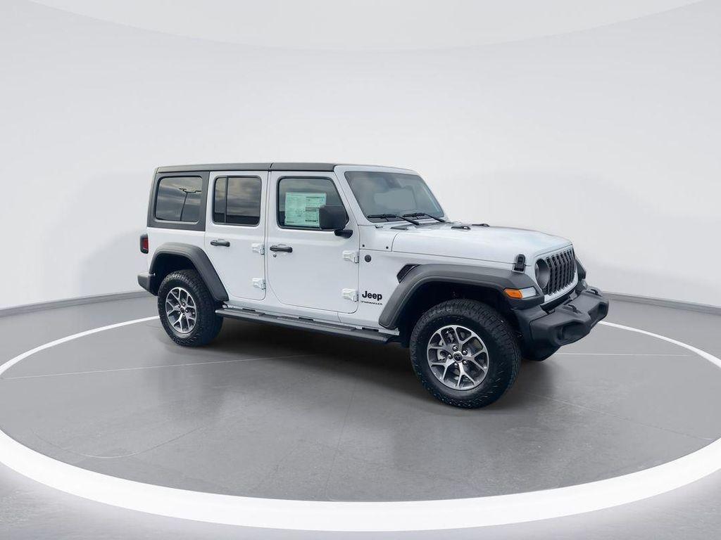 new 2025 Jeep Wrangler car, priced at $46,731