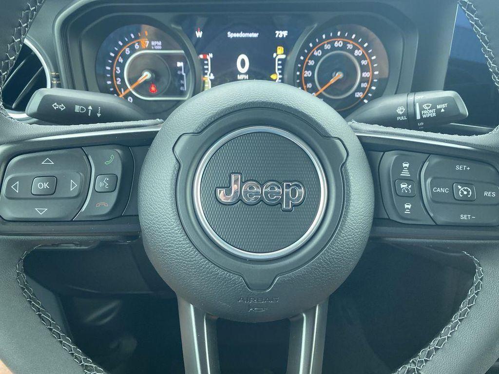 new 2025 Jeep Gladiator car, priced at $51,103